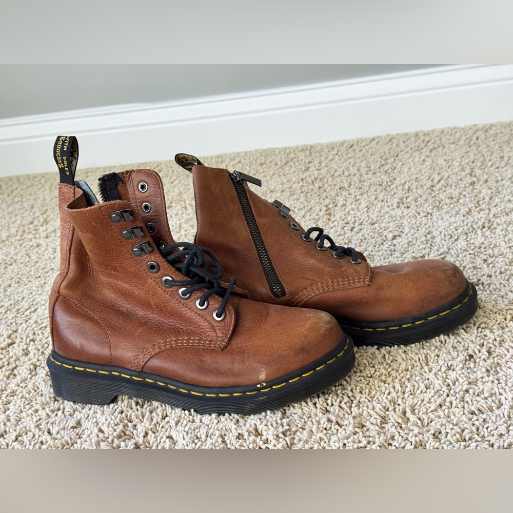 Brown caviar classic doc martens combat boot